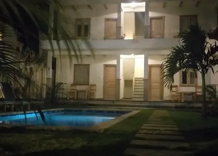 Adore 4* Amed